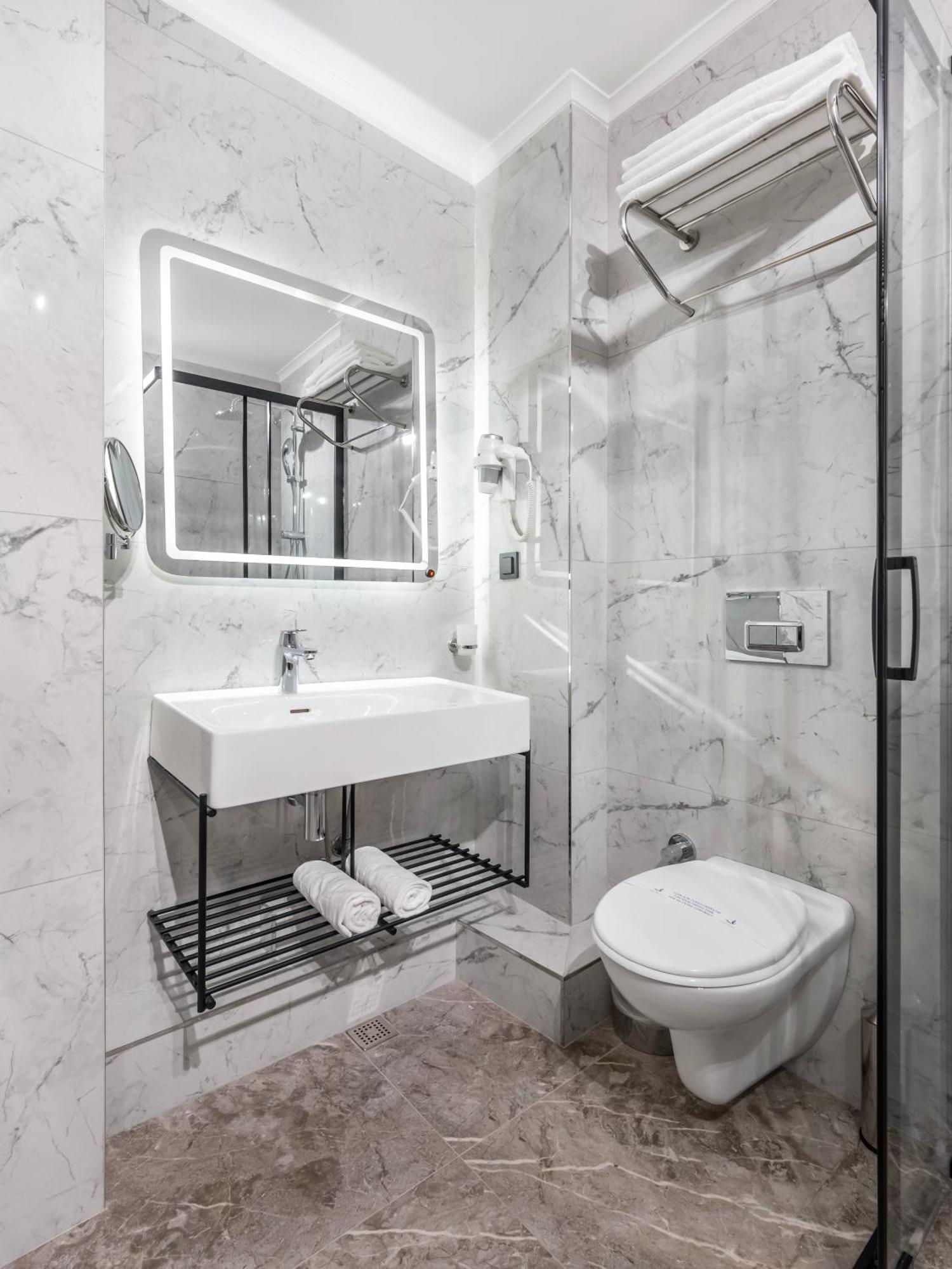 איסטמבול Hotel Bristol מראה חיצוני תמונה